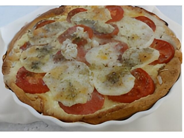 Tomatentaart met Boursin en parmezaanse kaas