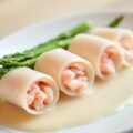 Tongrolletjes gevuld met kreeftentartaar