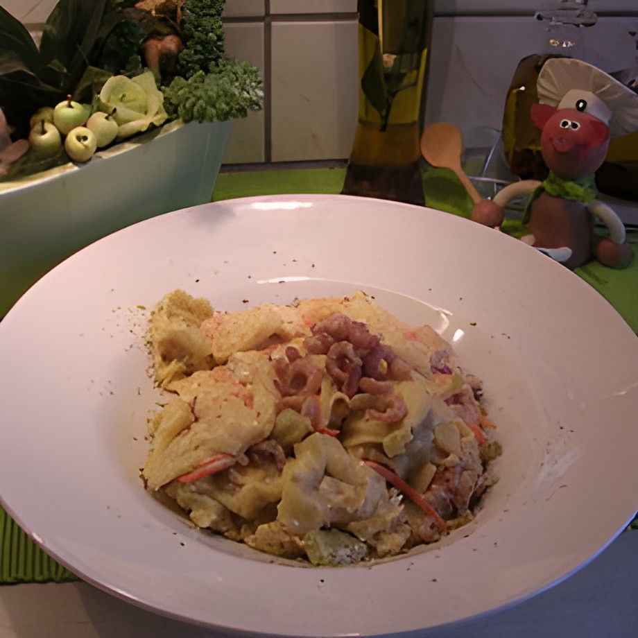 Tortellini met spinazie grijs garnalen gerookte zalm en verse groenten