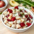 Traditionele haringsalade met bietjes