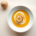 Veloutésoepje van zoete aardappel met sint-jakobsvruchten
