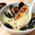 Velouté van groene asperges en mosselen met gebakken koolvis