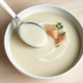 Velouté van witlof met gerookte forel