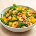 Waterkerssalade met Hollandse garnalen en mango