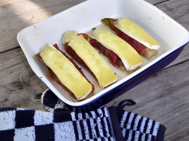 Witlof met Serranoham en brie