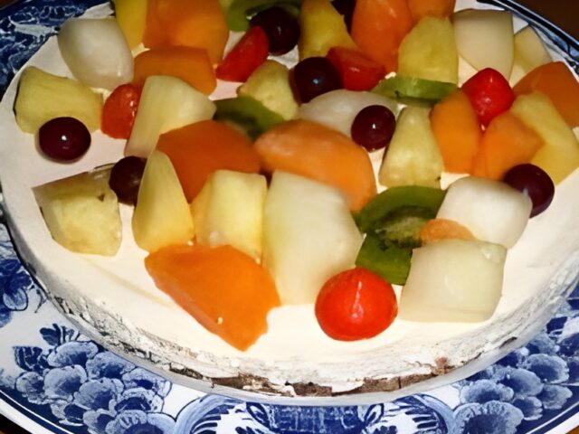 Yoghurttaart met vers fruit (no bake)