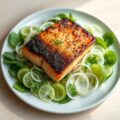 Zalm met een korstje van miso op een venkelsalade