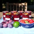 Pruimen aardbeienjam met een vleugje limoen