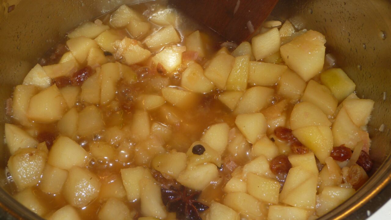 Kruidige perenchutney, foto 3