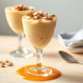 Advocaatparfait met sinaasappelsaus