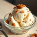 Amandelpraliné-ijs