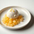 Ananasijs op kaviaar van Tropicana Pineapple en Lime