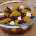 Bietjessalade met sinaasappel, olijven en feta