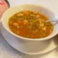 Cajun maaltijdsoep met kipfilet