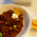 Chili met rundergehakt en warme kruiden uit de slowcooker