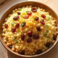 Couscous met zoete uien en rozijnen