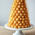 Croquembouche