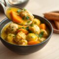 Curry van kip en spruitjes