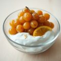 Druiven in karamel met roomyoghurt