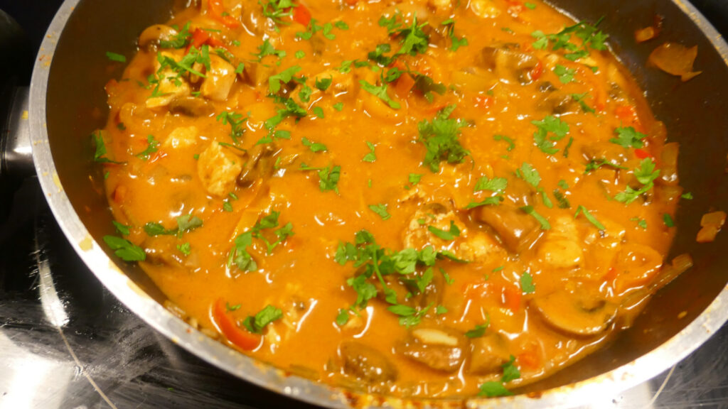 Éénpans pannetje stroganoff met kip