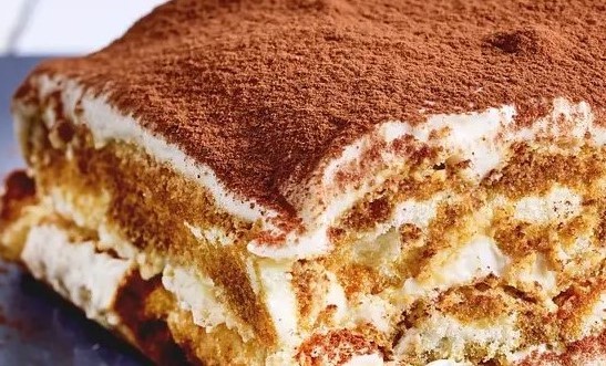 Eenvoudige tiramisu zonder alcohol