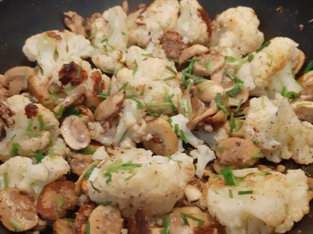 Gebakken bloemkool met champignons en Boursin