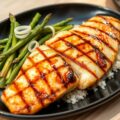 Gegrilde zwaardvis met asperge-rijstsalade