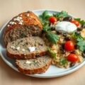 Gehaktbrood met feta en orzo salade