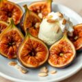 Gekarameliseerde vijgen met truffeldressing