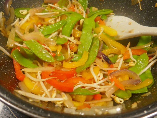 Gemengde groente uit de wok