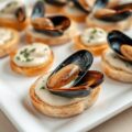 Gerookte mosselen met ravigotte saus