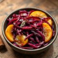 Hartige rodekool met kweeperen