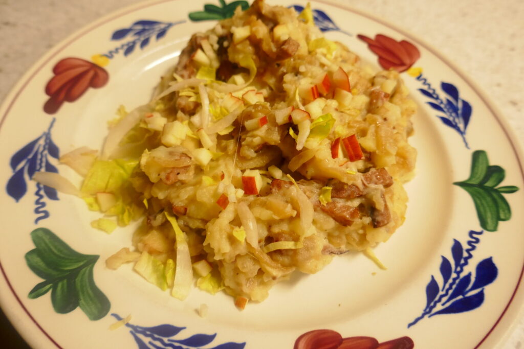 Heerlijk Herfst stamppotje met baconreepjes witlof en appel
