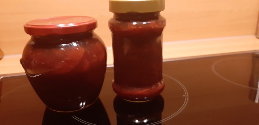 Ingemaakte stoofperen uit de slowcooker