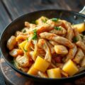Kip met witlof en ananas uit de wok
