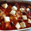 Kipfilet uit de oven met tomaat, olijven en feta