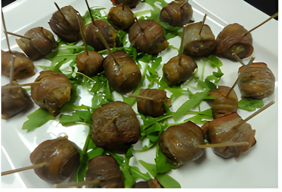 Champignons met ” Verrassing ” in een jasje van bacon