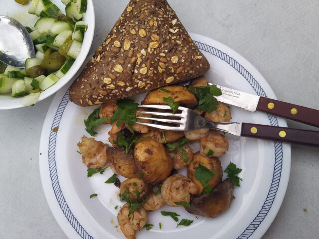 Knoflook garnalen met champignons
