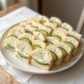 Komkommersandwiches met dilleboter