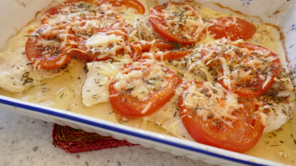 Licht gegratineerde Heekfilet uit de oven
