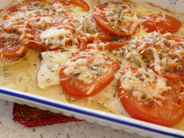 Licht gegratineerde Heekfilet uit de oven
