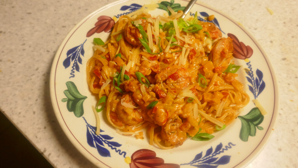 Linguine Alfredo met Cajun garnalen