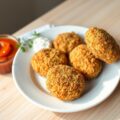 Makreelkroketjes met paprikasaus