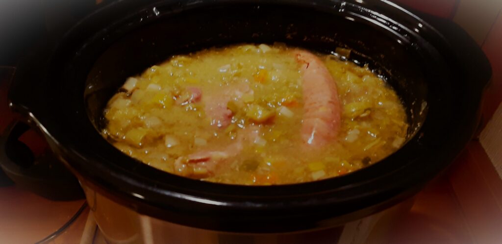 Mijn favoriete erwtensoep uit de slowcooker