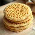 Mini-beghrir Marokkaanse pannenkoek met gaatjes