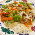 Oosterse wok met biefstukreepjes en mihoen