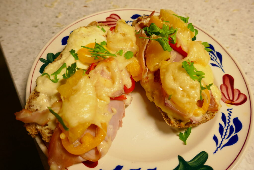 Oven broodje Hawaï