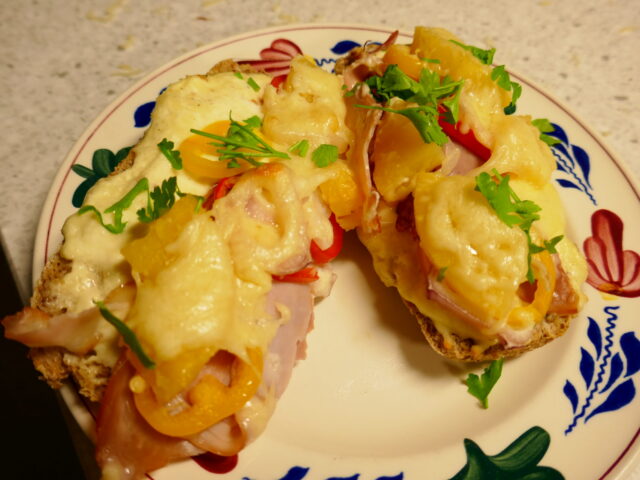 Oven broodje Hawaï