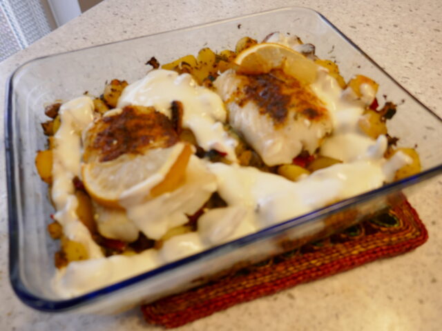 Ovenschotel met kabeljauw, paprika, courgette en minikriel