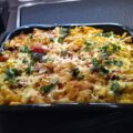 Ovenschotel met kip, paprika, courgette en penne